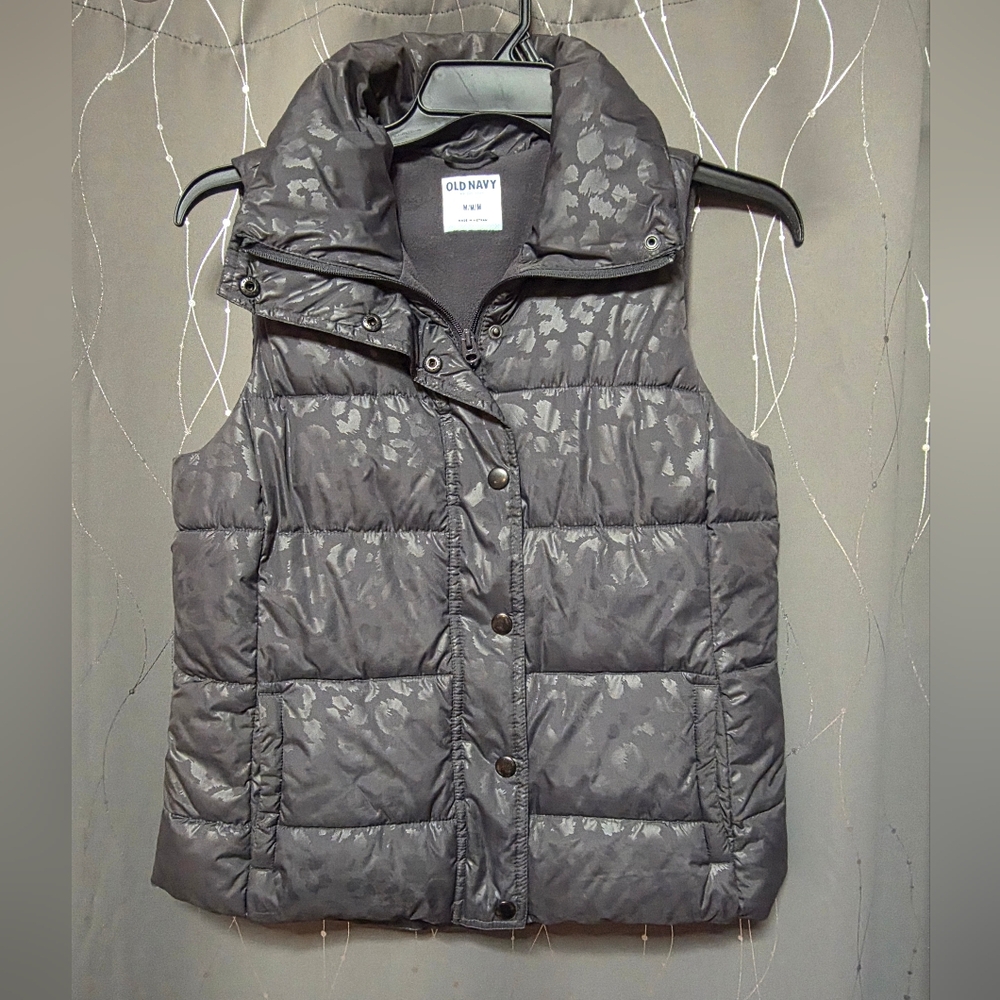 Old Navy Leopard Print Puffer Vest